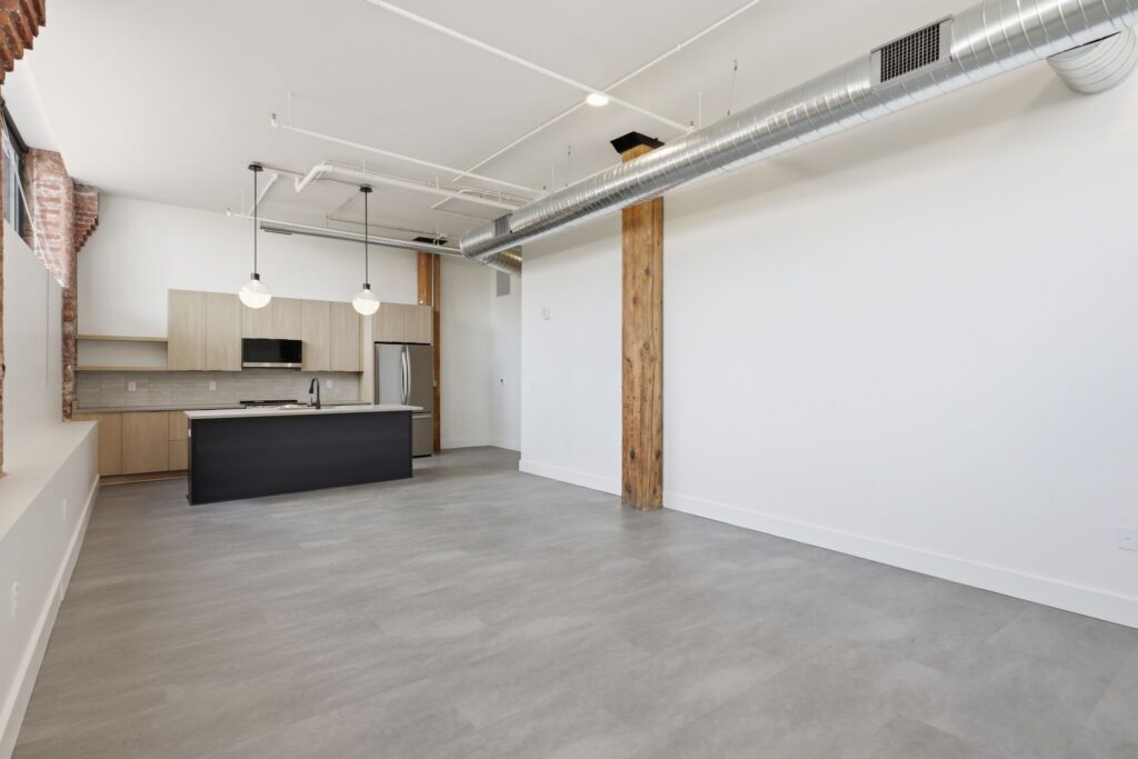 92_Unit 16 (69 Cascade)_010